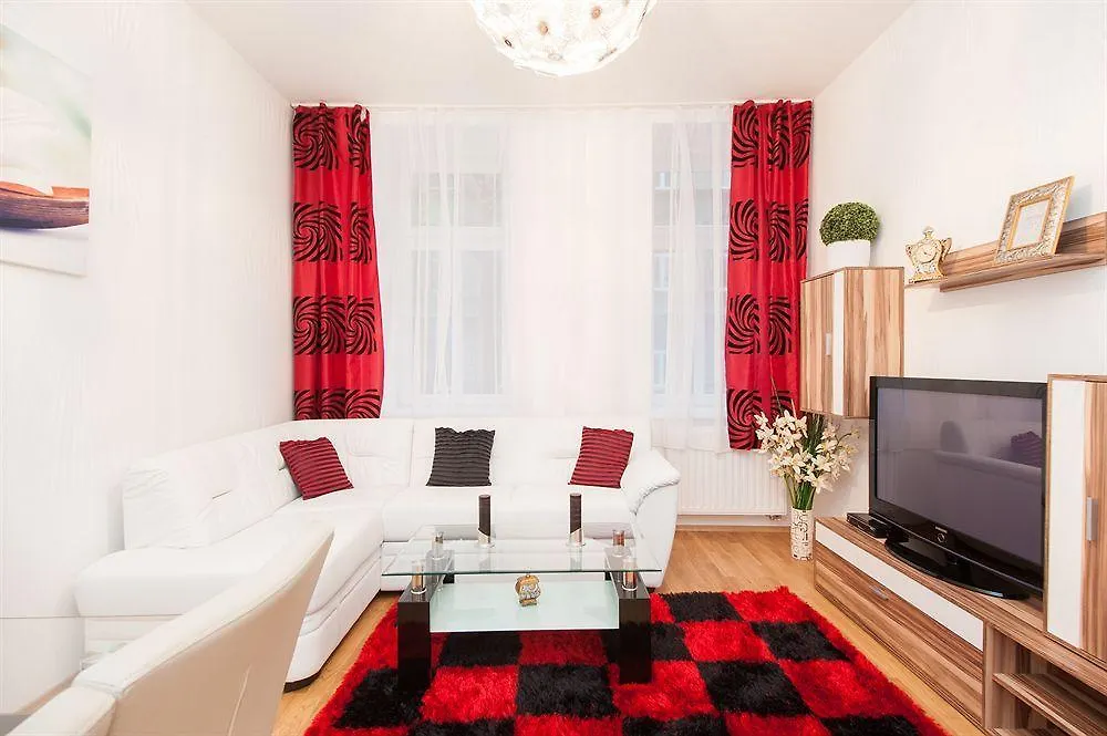 Royal Resort Apartments Puchsbaumgasse فيينا