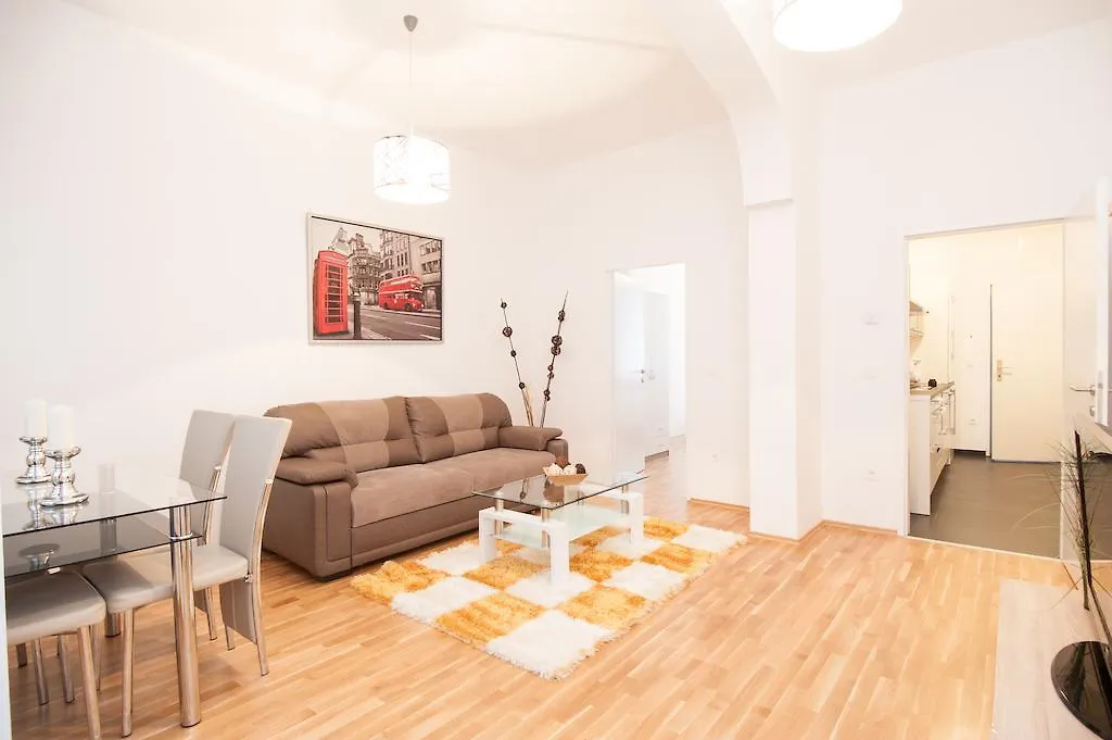 Royal Resort Apartments Puchsbaumgasse فيينا